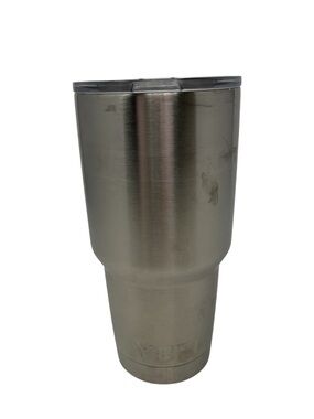 Yeti 30 OZ Stainless Steel Travel Tumbler - Silver